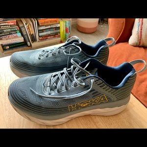 Hoka Bondi 6